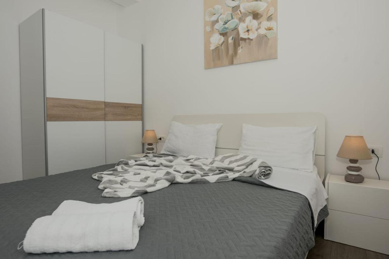 Luxury Golden Dreams Apartmán